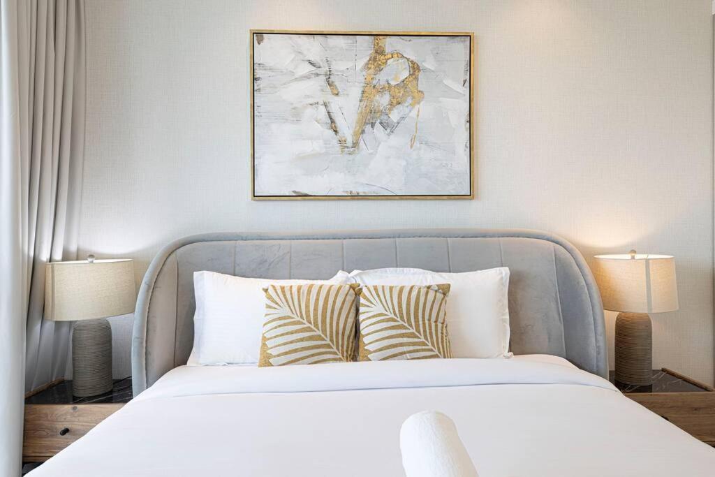 Magnificent - Luxurious 3 Bedroom With Marina View Appartement Dubaï